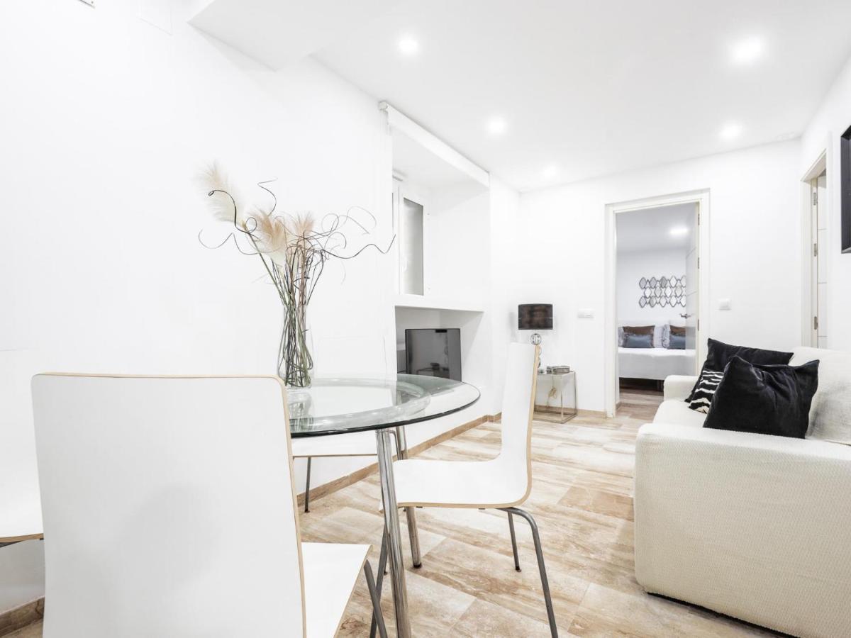 Bonito Apt En Cadiz Centro Renovado Екстер'єр фото